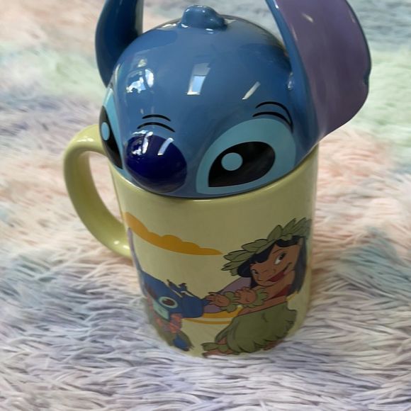 LILO & STITCH COFFEE MUG WITH STITCH TOPPER - Picture 3 of 9